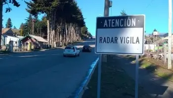Intiman a municipios de Bariloche y Dina Huapi a retirar los radares no habilitados