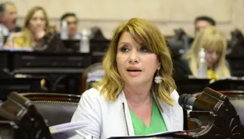 Mónica Litza: "La quita de medicamentos gratuitos a jubilados es un lento genocidio"
