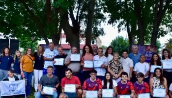 Berisso: Cagliardi encabezó el acto de reconocimiento a atletas locales
