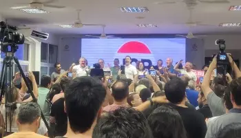 Gustavo Valdés consolida su liderazgo en Corrientes con un triunfo arrasador en las internas de la UCR