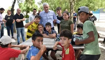 Fabián Cagliardi inauguró las Escuelas Abiertas de Verano en Berisso