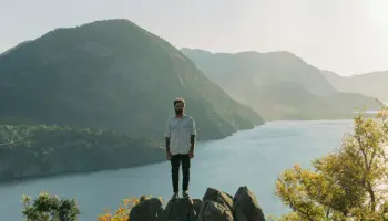 La estabilidad del dólar y las vacaciones: muchos argentinos optan por viajar al exterior