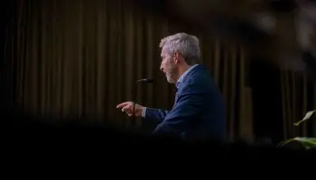 Rogelio Frigerio viaja a Dubái para posicionar a Entre Ríos en el comercio internacional