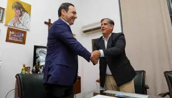 Corrientes: Esquina celebró su aniversario con obras millonarias y un homenaje a Maradona