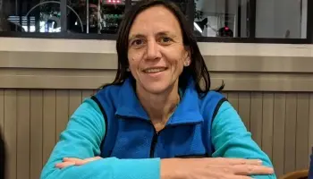 Silvia Saravia: "Hoy es imposible mandar a los chicos a la escuela con condiciones dignas"