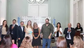 El Gobierno de Corrientes presenta material educativo: Promesas de equidad