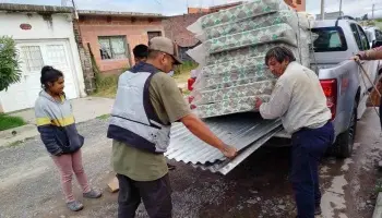 Salta en emergencia: Familias de Cerrillos y Chicoana reciben asistencia tras el temporal
