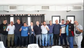 San Nicolás: Fernando Gray reforzó lazos con la UOCRA y el peronismo local en un contexto de crisis
