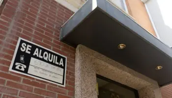 "El fin de la ley de Alquileres hunde a los inquilinos en una espiral de especulación y precariedad"
