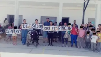 Exorganismo nacional reparte pan dulces viejos y arroja alimentos a la basura