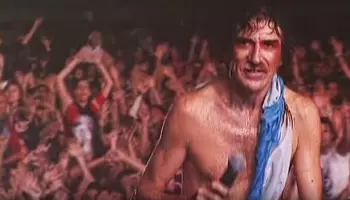 De la bengala de Die Toten Hosen a Charly García bajo el agua: Cinco curiosidades del Quilmes Rock