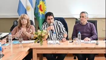 La interna K se traslada al OPNyA: Andrés Larroque avanza con una purga de camporistas
