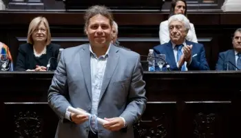 El intendente de General Lavalle golpeó a un vecino que lo denunció por corrupción y vínculos narco