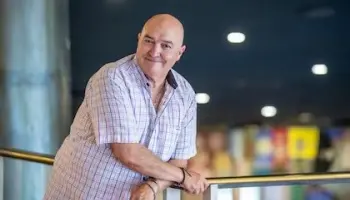Larry de Clay: “La solidaridad es lo único que sostiene a quienes no tienen qué comer”