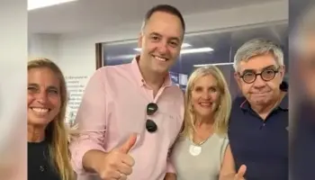 Los suplentes de Manuel Adorni: Contratos con el estado y negocios offshore en Miami