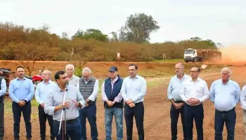 Gustavo Valdés destacó la inversión en infraestructura por un "desarrollo industrial" para Corrientes