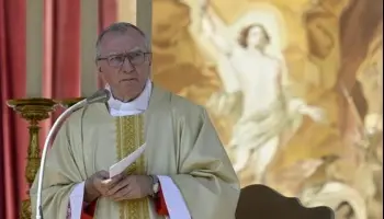 Con Pietro Parolin como favorito, crecen las negociaciones por un cónclave breve
