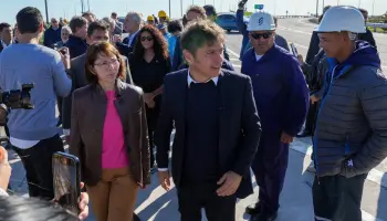 La hermana de Batakis, el nexo silencioso entre Indra y las elecciones desdobladas de Kicillof