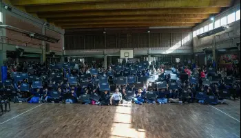 Merlo entregó herramientas a estudiantes de escuelas técnicas