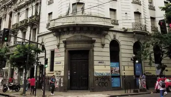 La Plata: Julio Alak y Axel Kicillof reactivan el ex Banco Municipal