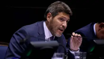 Guillermo Castello contra las reelecciones: "Se legisla para no dejar la teta del estado"