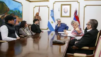 Misiones recibe 2000 ejemplares de “Platero y yo” traducidos al guaraní para escuelas y bibliotecas