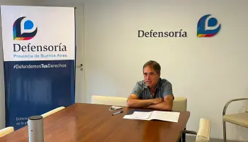 El dueño de Blender y Carajo cerró una pauta de 108 millones con la Defensoría del Pueblo de Kicillof