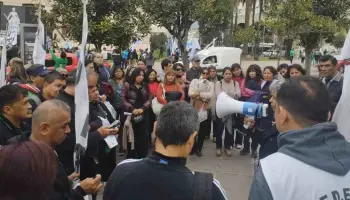 Docentes jujeños en pie de lucha: Denuncian salarios congelados y promesas incumplidas