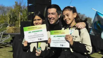 Compromiso ambiental en Malvinas Argentinas: Los chicos dijeron “Sí, prometo”