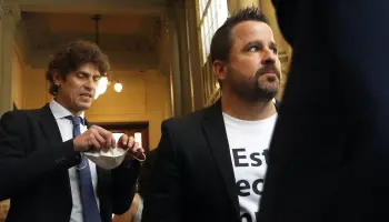 La condena a Cristina desnudó la profunda división de la Unión Cívica Radical