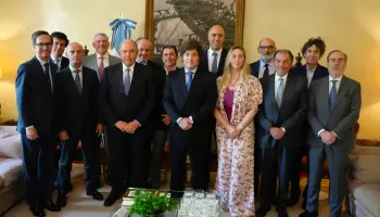 Javier Milei en Madrid: Empresarios de segunda línea y un intento desesperado por mostrarse exitoso