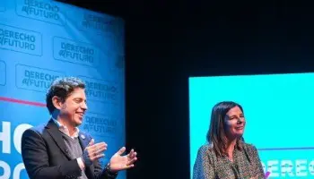Paritarias a la baja y 160 millones en zapatillas de ballet