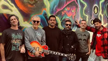 El Chino Vera se arma una superbanda con otros ex Attaque 77 para celebrar su primer disco solista