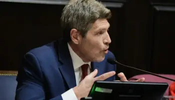 Guillermo Castello contra la reelección indefinida: "El próximo objetivo son los intendentes"