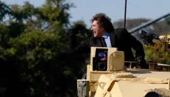 Polémica: Javier Milei flexibiliza el reclamo por Malvinas para alinearse con la OTAN