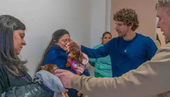 “Patitas de Salud”: El emotivo programa que une a pacientes con sus mascotas en San Fernando