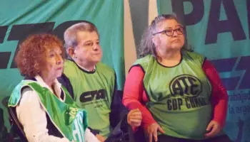 Jubilados de ATE Chaco exigen explicaciones a Leandro Zdero por posible traspaso del Insssep a ANSES