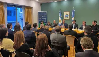 Neuquén: Gremios y gobierno exigen a empresas que no recorten empleo mientras baten récords de producción
