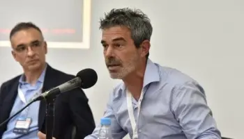 DC Consultores: “La política sigue eligiendo los mismos nombres y la gente está cada vez más lejos”