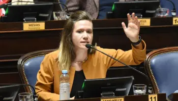 Laura Cano: “El Frente de Izquierda es la única oposición coherente frente al ajuste y la represión”