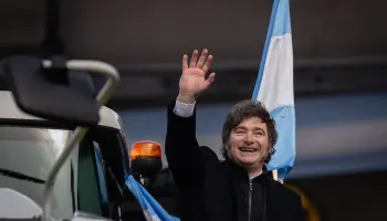 Javier Milei no bajará por ahora al territorio electoral bonaerense