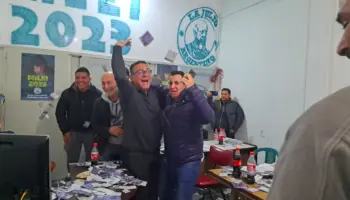Escribanía asegura haber incluido a un dirigente libertario en una empresa K "por error"