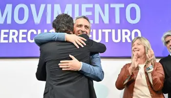 Andrés Larroque inauguró un centro de contención “modelo” pero ya registró fugas