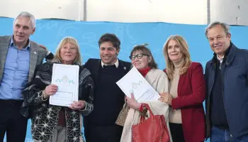 Verónica Magario en Ensenada y Berisso: “Es hora de construir una cruzada para ganarle a Javier Milei"