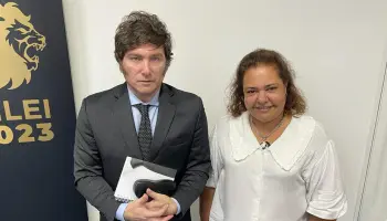 Chat de WhatsApp expone recaudación ilegal en La Libertad Avanza