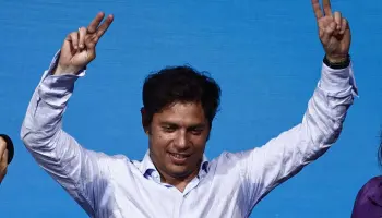 Despidos arbitrarios abren una ola de protestas contra Axel Kicillof