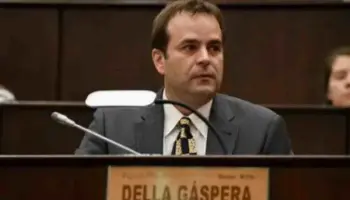 Detienen al ex diputado neuquino Edgardo Della Gáspera por intentar ingresar balas a Chile