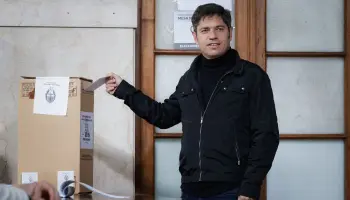 Axel Kicillof destacó la importancia de la jornada electoral: “Es una elección muy importante"