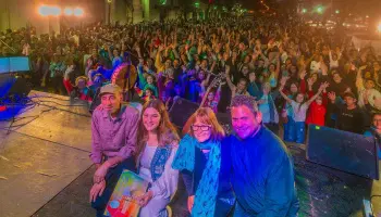 Juan Andreotti acompañó el Encuentro Nacional de Artesanos y el show de Maggie Cullen en San Fernando