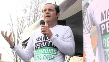 Marcelo Peretta lanzó su candidatura con un multitudinario acto en Colegiales